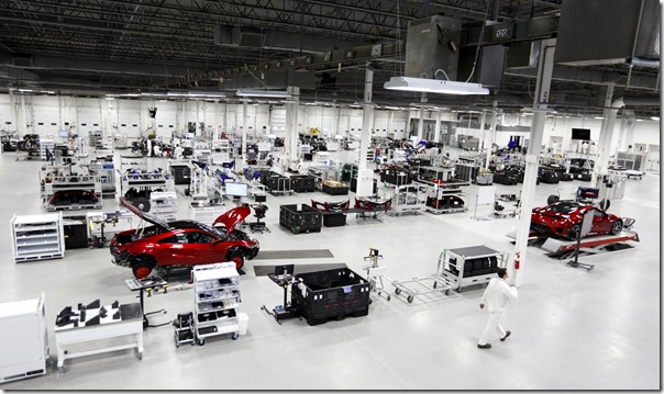 With no walls to separate departments, the Performance Manufacturing Center is focused on a one team atmosphere where associates have visual sight lines to all areas of the plant.
