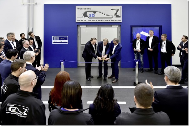 Producing for the future: Volkswagen Toolmaking opens highly advanced 3-D printing center